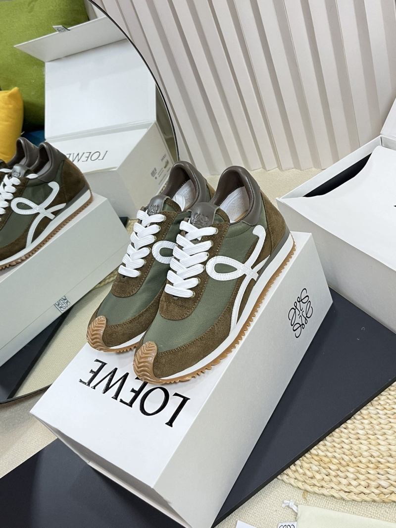 Loewe Sneakers